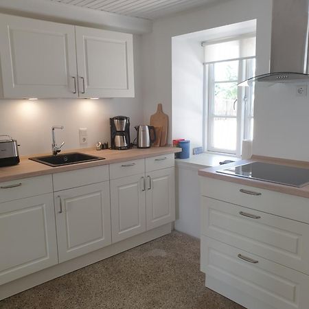 Fjordvejen Apartments กรอสตีน ภายนอก รูปภาพ