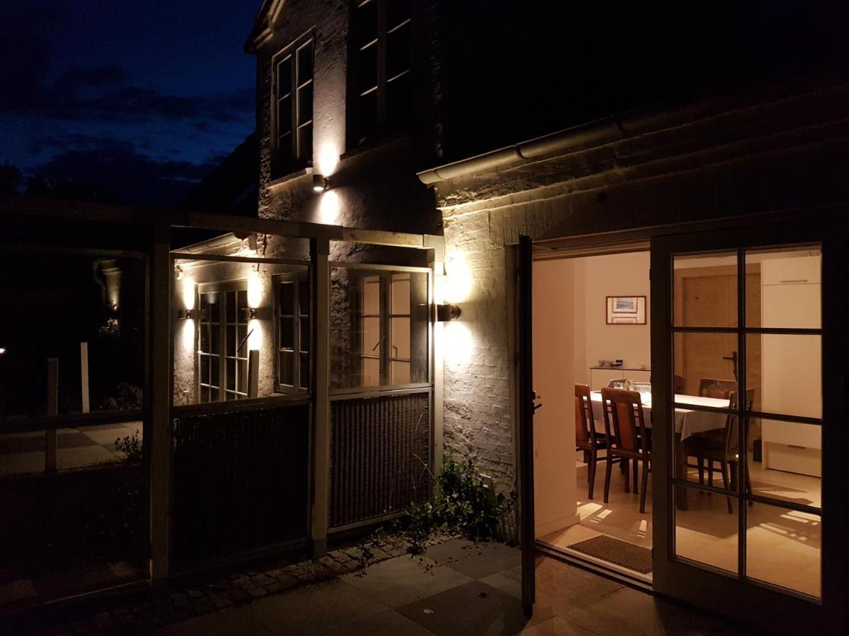 Fjordvejen Apartments กรอสตีน ภายนอก รูปภาพ