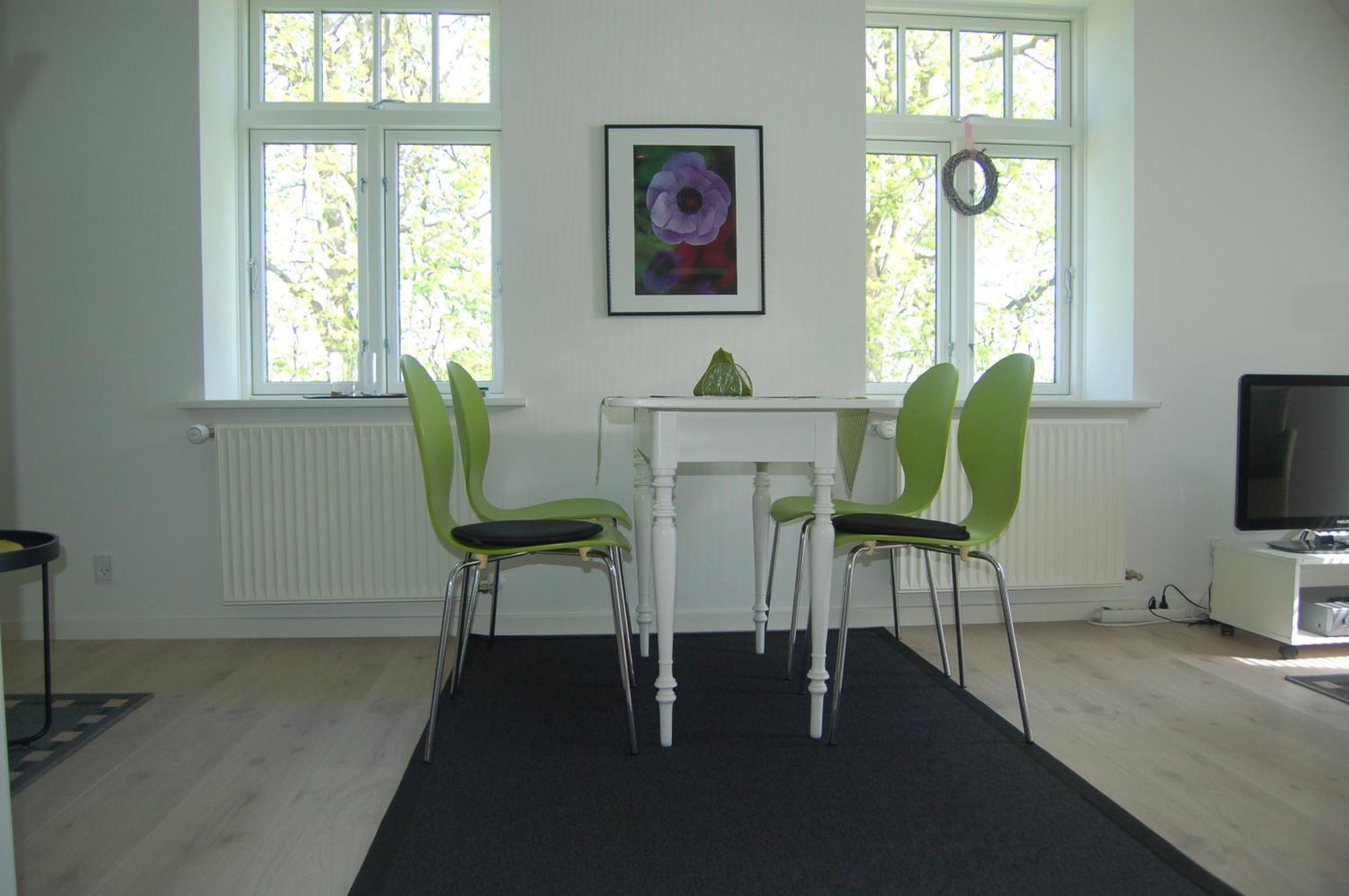 Fjordvejen Apartments กรอสตีน ห้อง รูปภาพ